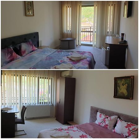 Cazare Casa Sandra 바일레헤르쿨라네 외부 사진