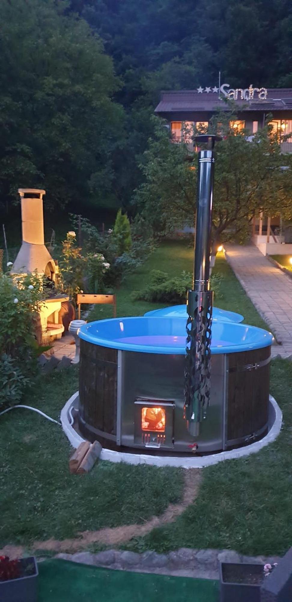 Cazare Casa Sandra 바일레헤르쿨라네 외부 사진