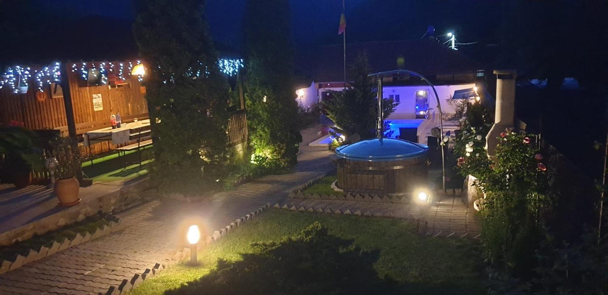 Cazare Casa Sandra 바일레헤르쿨라네 외부 사진